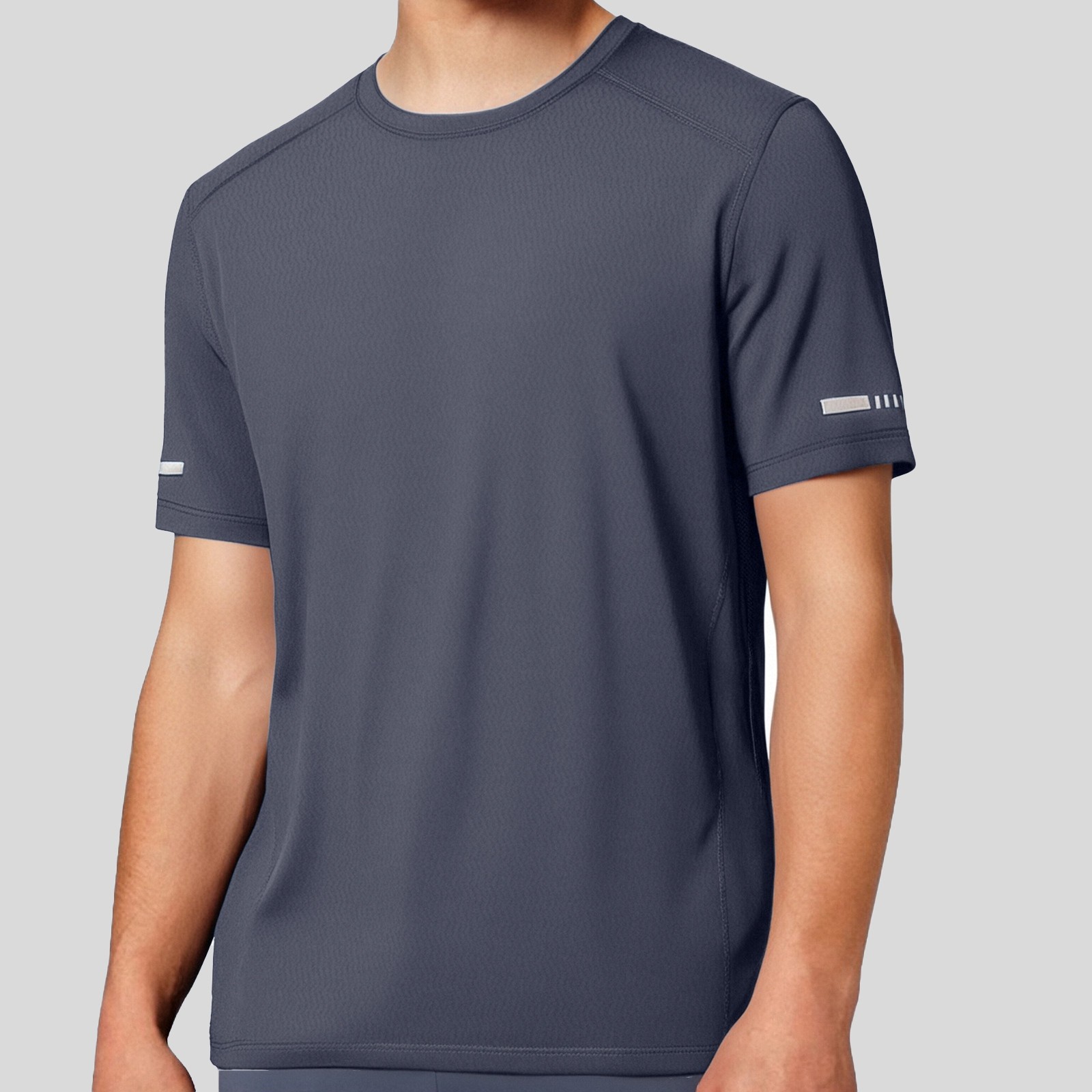 thumbnail image 4 of Camiseta de manga corta de seda helada para hombre: camiseta informal elástica, transpirable y de secado rápido para el verano, cómoda para practicar deporte y relajarse, 4 of 4